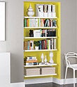 White elfa d&eacute;cor Library Shelves