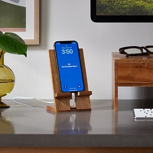 Rowan™ Acacia Smartphone & Tablet Stand