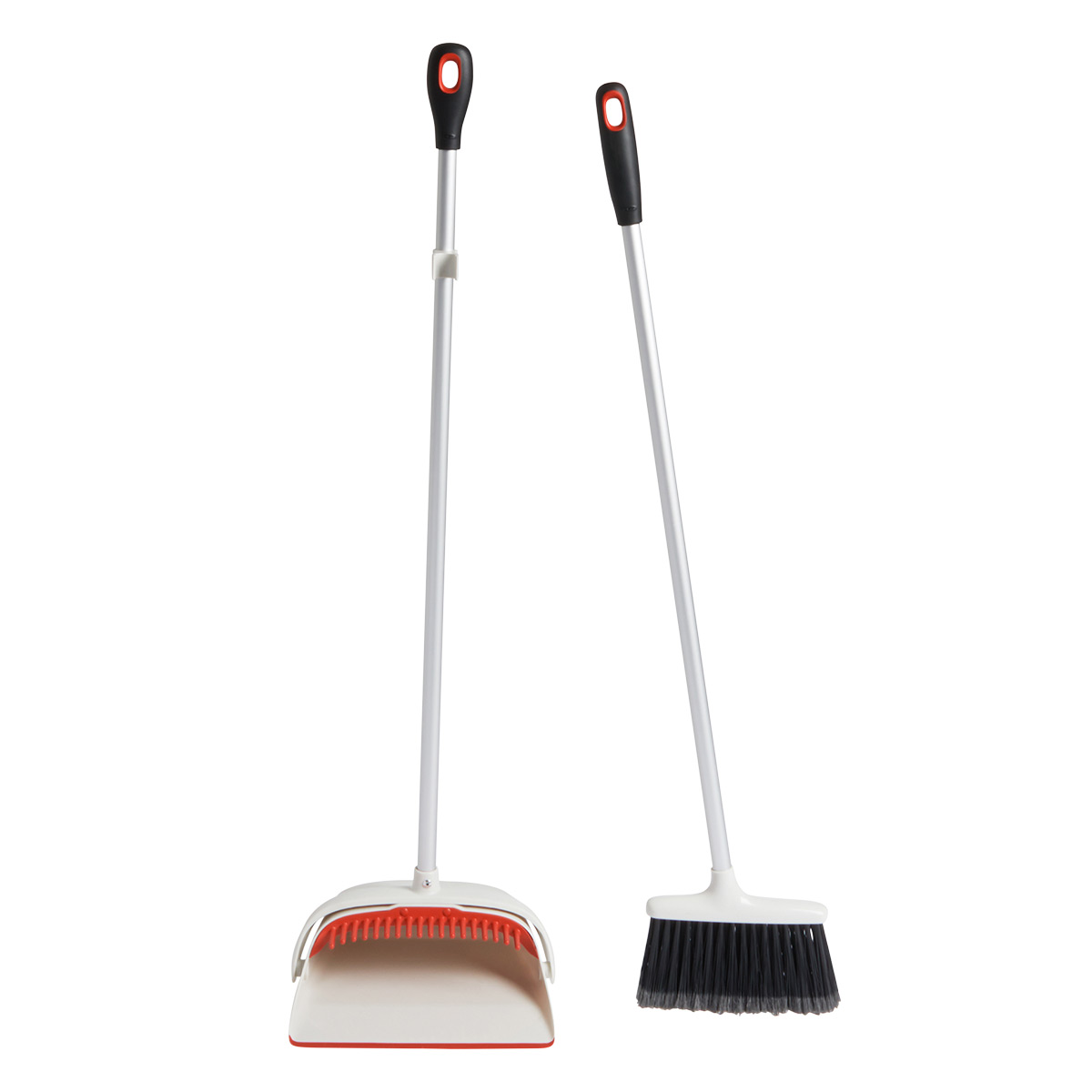 OXO Good Grips Upright Sweep Set White/Orange