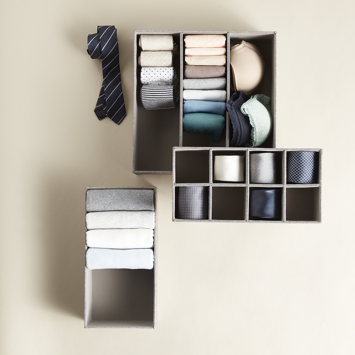 https://images.containerstore.com/catalogimages/388906/CF_20-Cambridge-Drawer-Organizers_V1.jpg