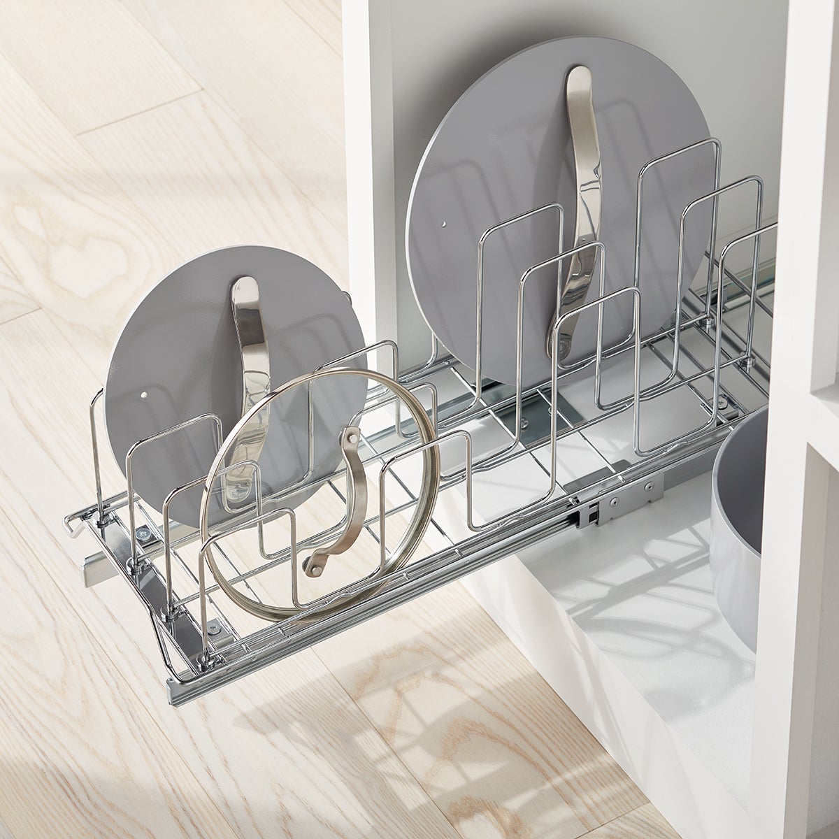 Chrome Roll-Out Lid Holder