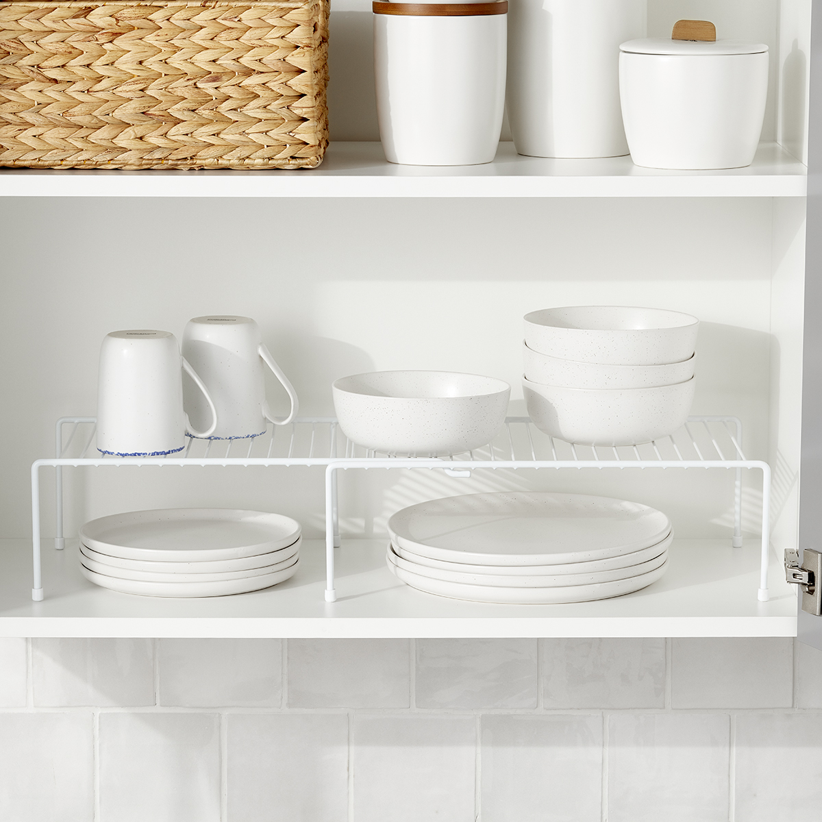 White plate online shelf