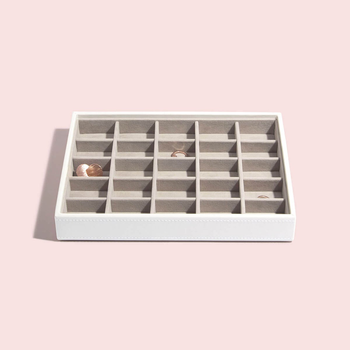 Stackers Classic 25-Section Tray White