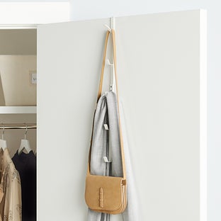 YAMAZAKI Home Kinderrugzak over de deurhanger voor kast of slaapkamer, tweelaagse boekentas, metalen opbergrek, eenvoudige installatie, staal YAMAZAKI Home Kinderrugzak over de deurhanger voor kast of slaapkamer, tweelaagse boekentas, metalen opbergrek, eenvoudige installatie, staal