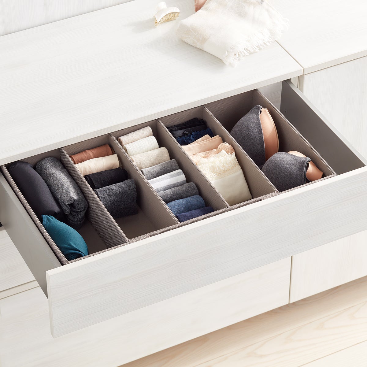 Cambridge 5Section Expandable Drawer Organizers The Container Store