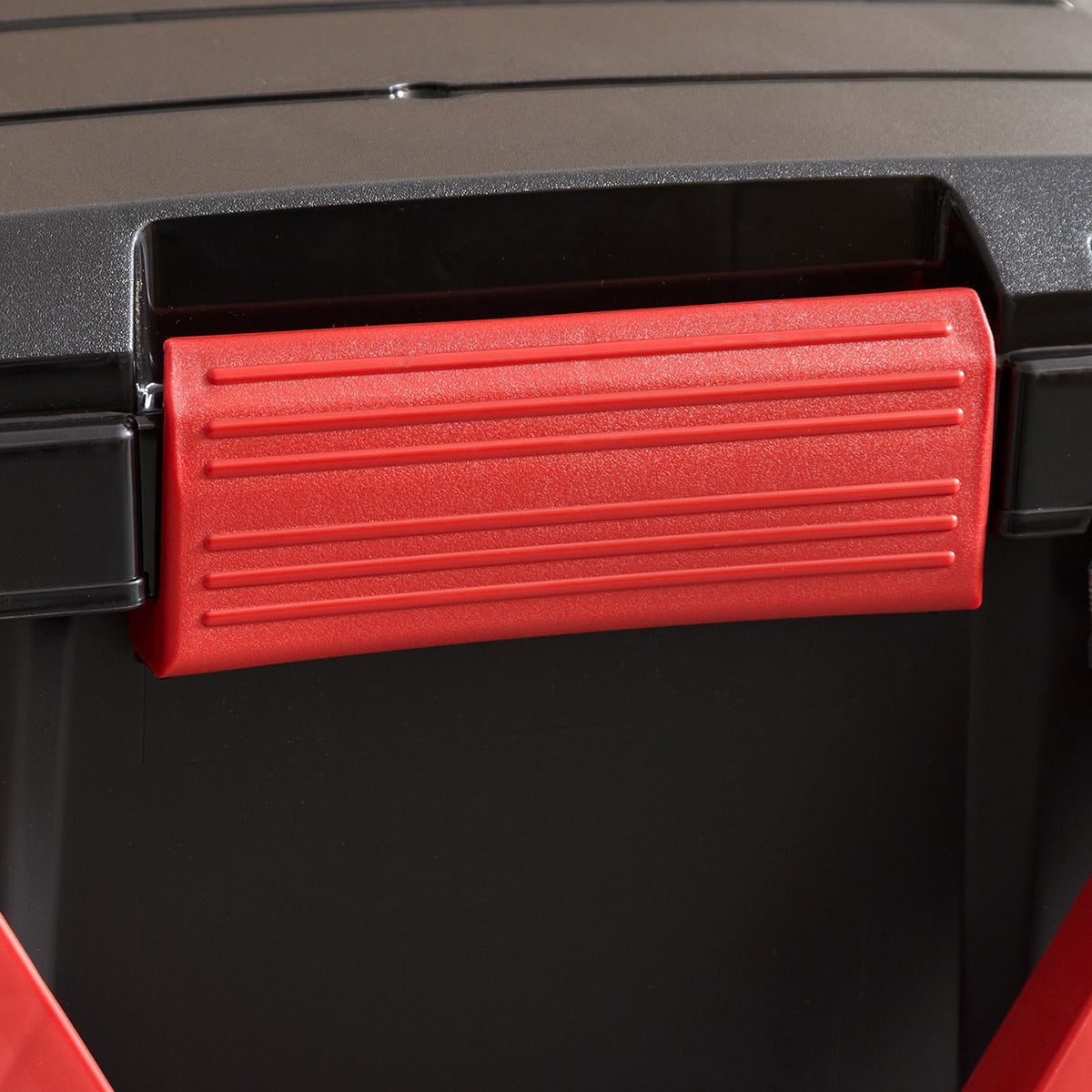 Iris Store-It-All Trunk with Wheels