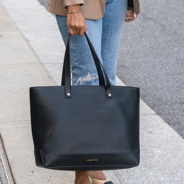 Modern Picnic The Tote Picnic Bag The Container Store