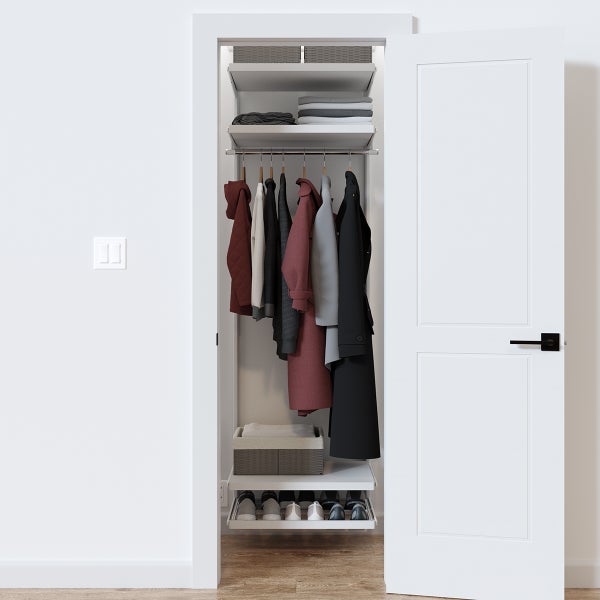 Elfa Décor 2' Entry Closet