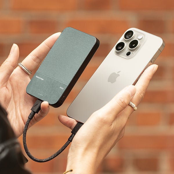 Apple - ほぼ未使用　Native Union Dock Wireless Charger Amazon.com: Native Union Dock Wireless Charger Stand - High