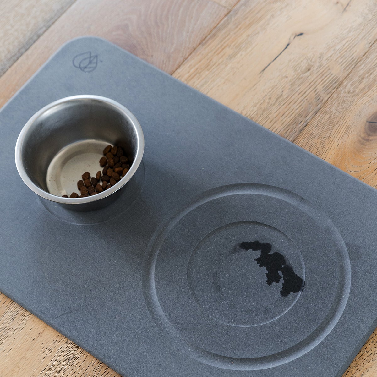 Dorai Dog Bowl Stone Base