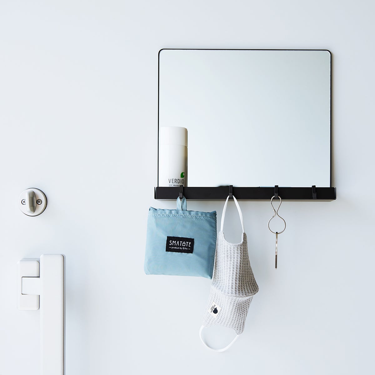 Yamazaki Tower Magnetic Storage Rack With Mirror