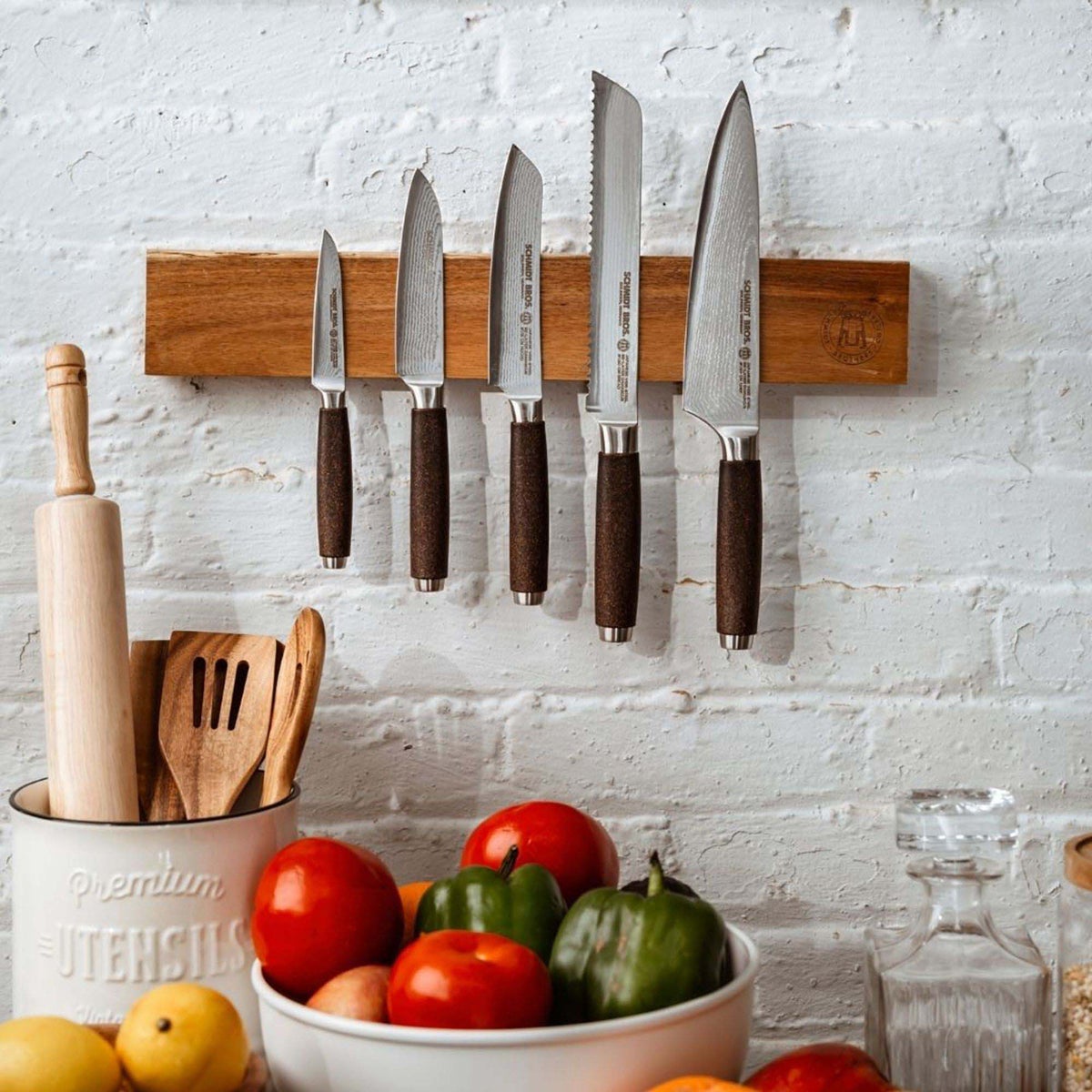 純正ケース付き！BAR COUNTER TABLE SMBT×NTF Schmidt Brothers Magnetic Knife Wall Bar | The Container Store