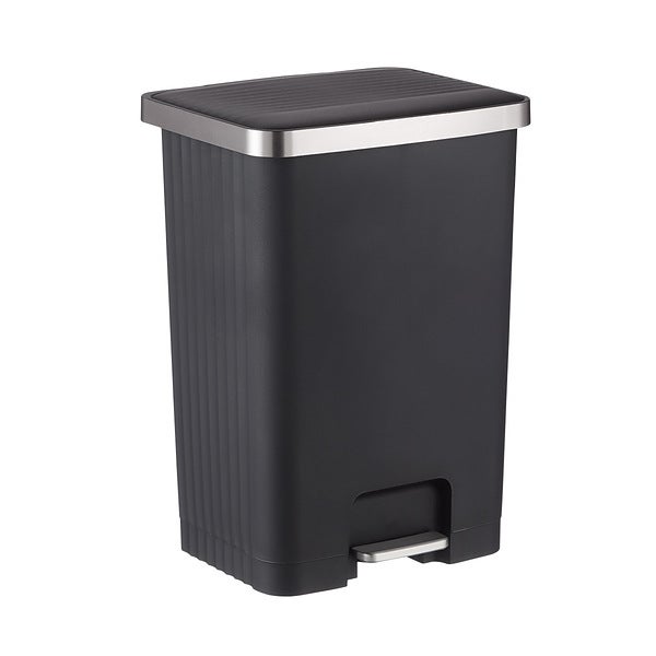 EKO 18 gal./70 ltr. Plastic Step Trash Can | The Container Store