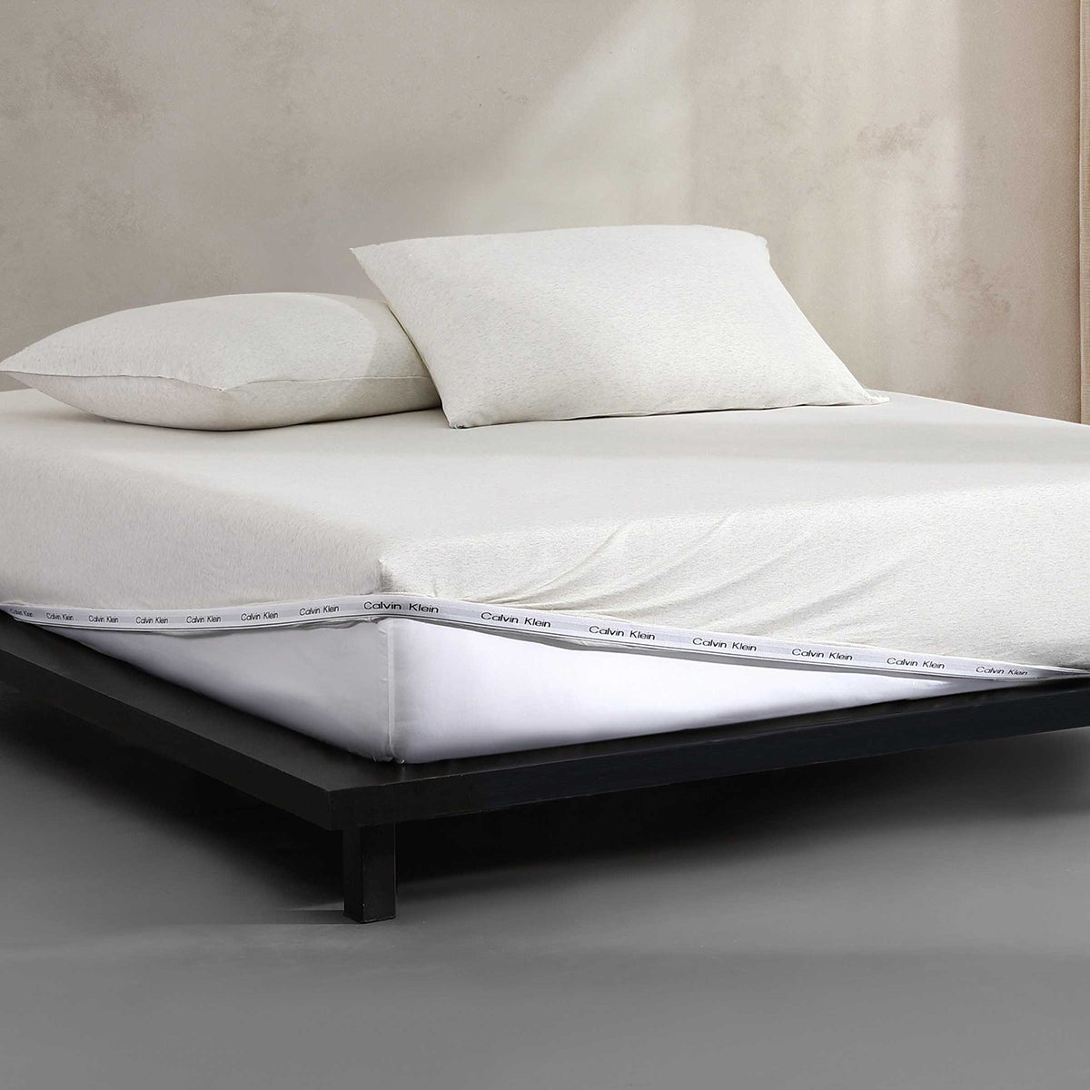 Calvin Klein Queen 4-Pc. Modern Cotton Jersey Sheet Set Ivory/Grey