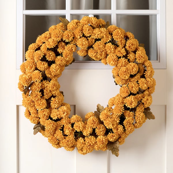 Yellow Mum Wreath
