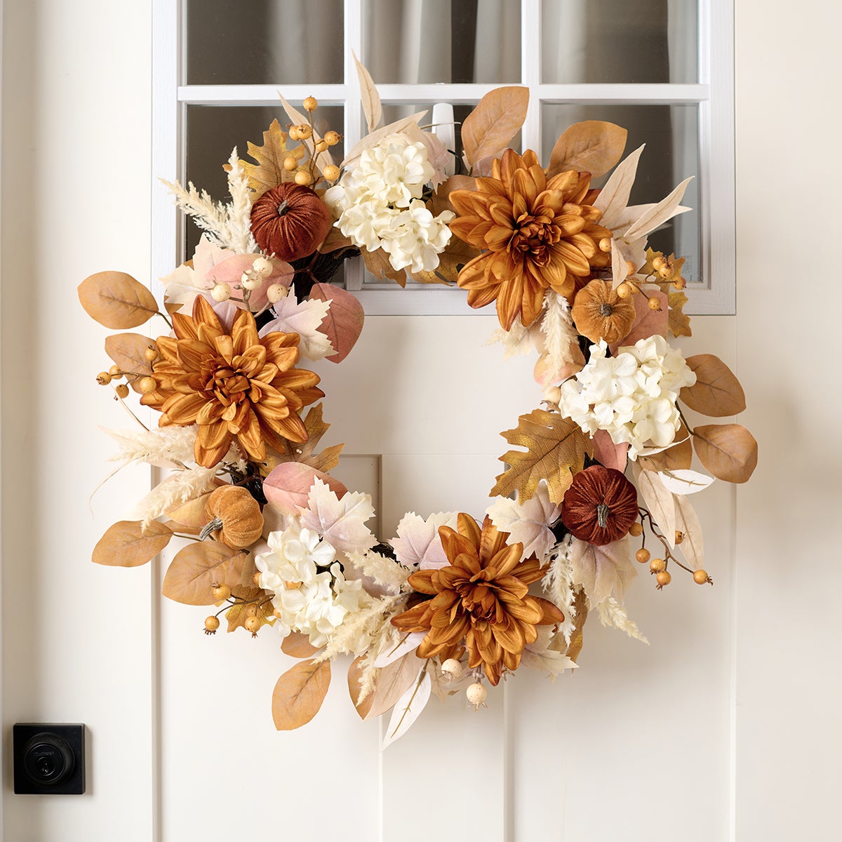 森のリース　甘過ぎないHoliday wreath ──　sold out　── Dahlia Hydrangea 26in Wreath | The Container Store