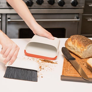 OXO Good Grips® Compact Dustpan & Brush Set Multicolor