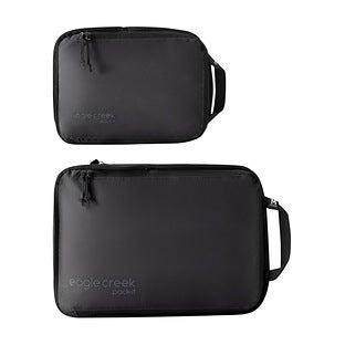 Eagle Creek™ Pack-It™ Compression Cubes Isolate Black Set of 2