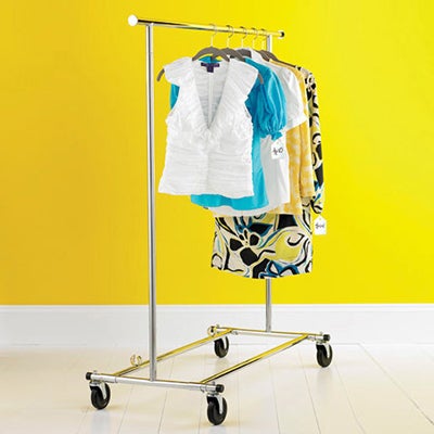 Tips for Hosting a Garage Sale-mobile-image